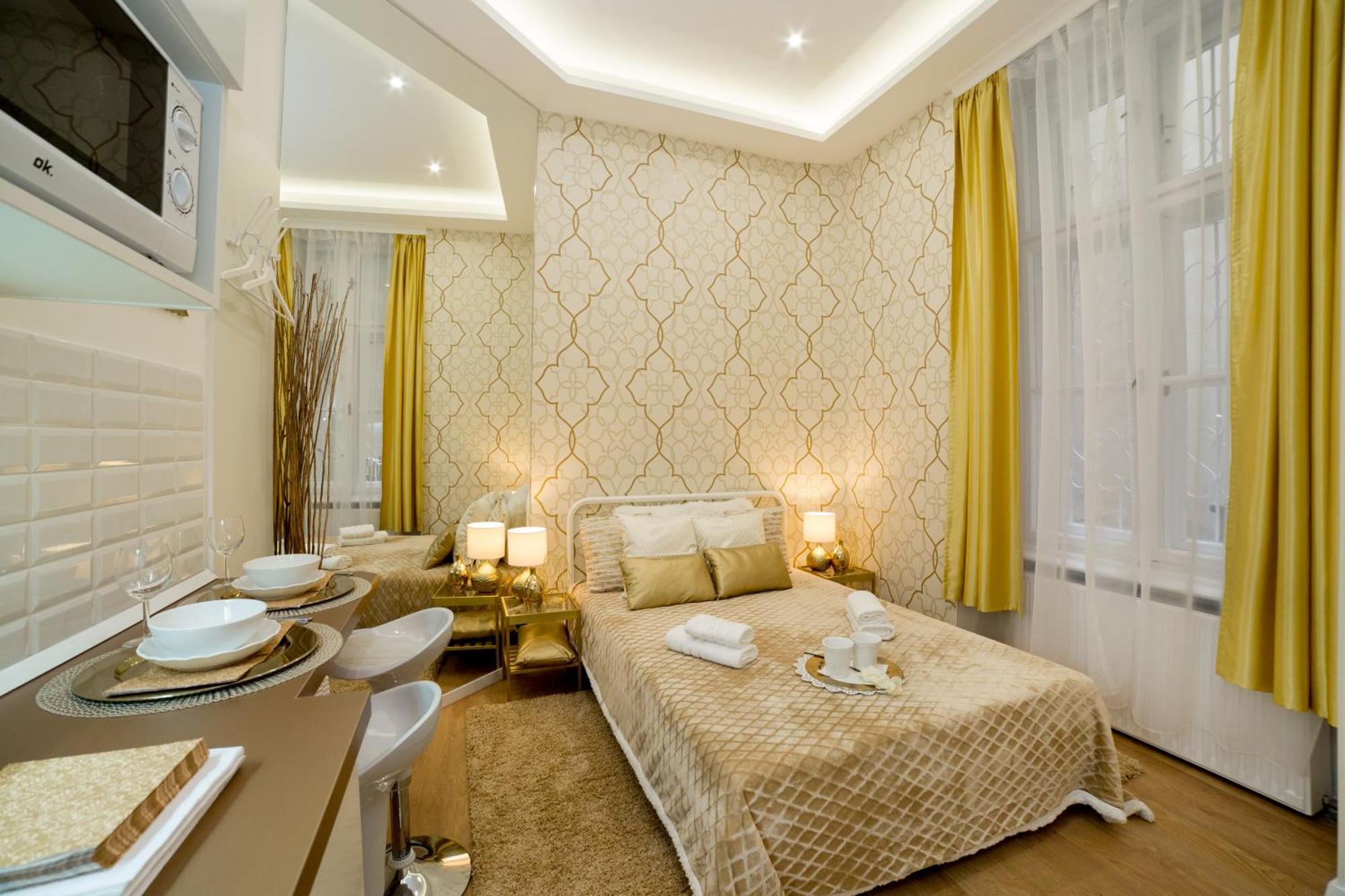 K4 Studio Apartments บูดาเปสต์ ภายนอก รูปภาพ